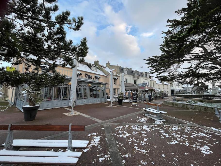 Ferienwohnung Le Refuge Marin Courseulles-sur-Mer Exterior foto