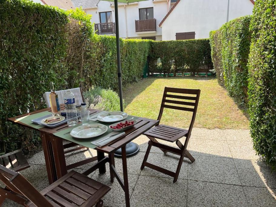 Ferienwohnung Le Refuge Marin Courseulles-sur-Mer Exterior foto